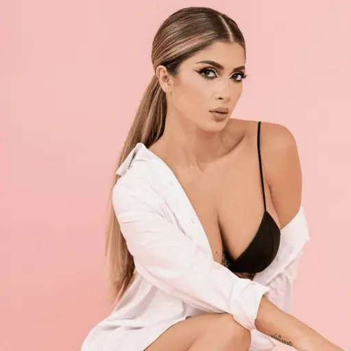 kimberly-flores-publinews-noviembre-2022-.png ,