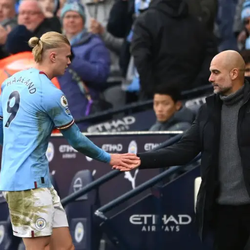pep-guardiola-y-erling-haaland-marzo-2023.jpg ,