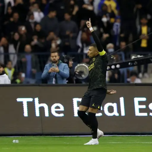 El-brutal-sueldo-de-Mbappe-en-el-PSG-1.jpg ,