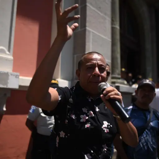 Aldo-Davila-acude-al-TSE-marzo-2023.jpg ,