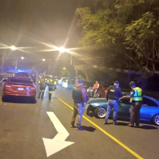 carreras-clandestinas-26-marzo-2023-zona-14.jpg ,