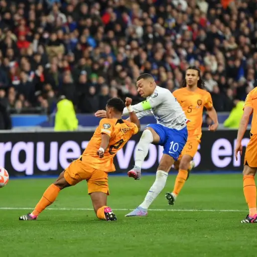 mbappe-paises-bajos-2.jpg ,