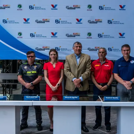 conferencia-de-prensa-automovilismo-marzo-2023-2.jpeg ,