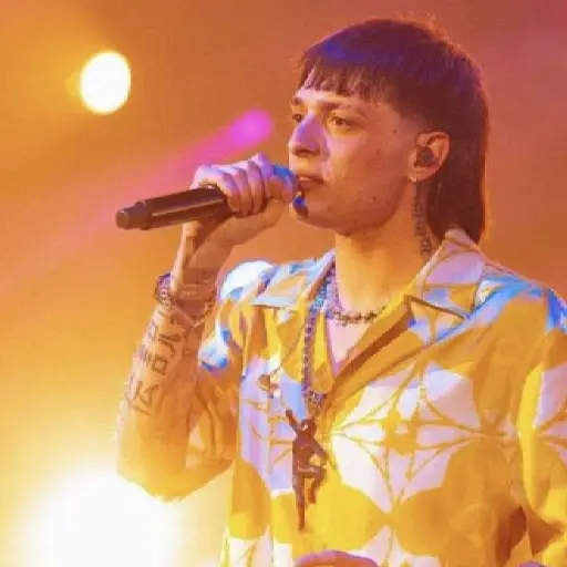 peso-pluma-emisoras-unidas-abril-2023.jpeg ,