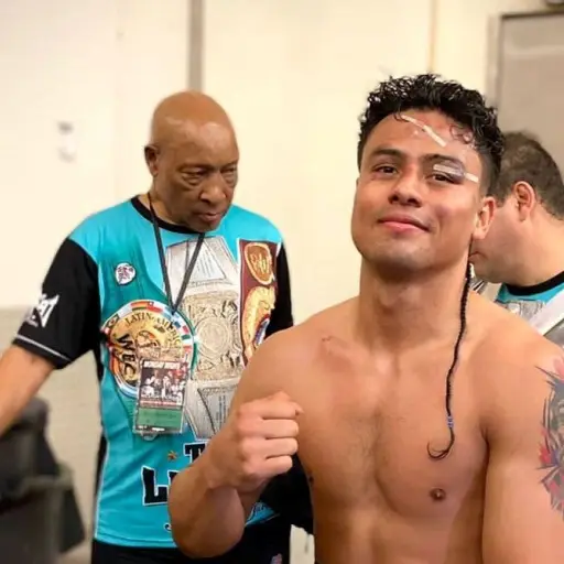 lester-martinez-presenta-sus-heridas-abril-2023.jpg ,