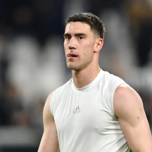 Vlahovic-cierra-su-cuenta-de-Instagram-scaled-1.jpg ,