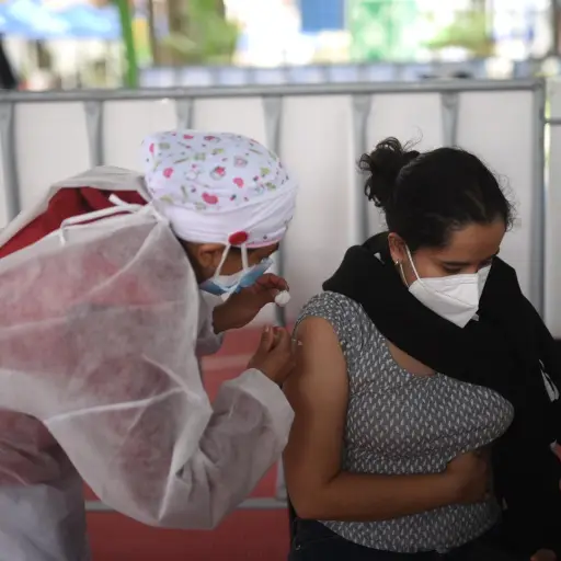 pandemia-covid-19-coronavirus-guatemala-vacunacion-vacunas-Ministerio-de-Salud-y-Asistencia-Social-guatemaltecos-6.jpg ,