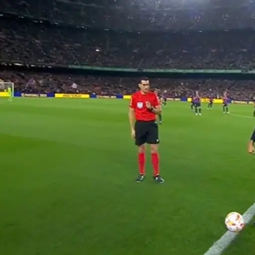 alex-roca-saque-de-honor-el-clasico-abril-2023.jpg ,