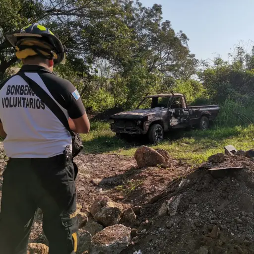 picop-incendiado-Plain-escuintla-Publinews-abril-2023.jpeg ,