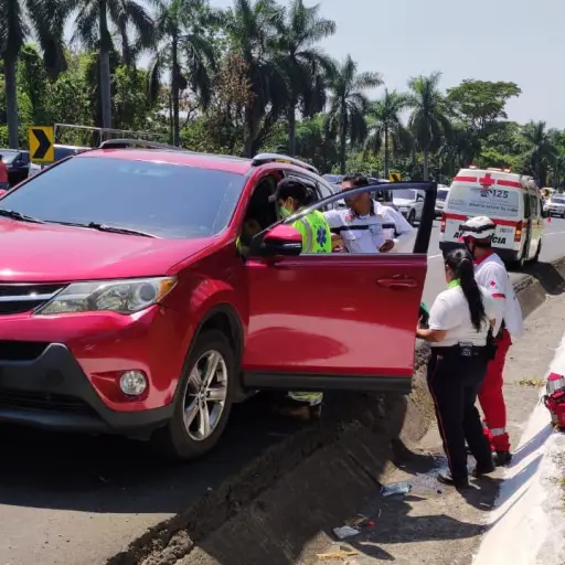 desmayo-semana-santa-9-abril-2023.jpg ,