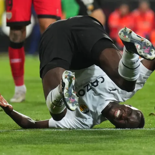 Valencia-pierde-ante-el-Almeria-2-scaled-1.jpg ,