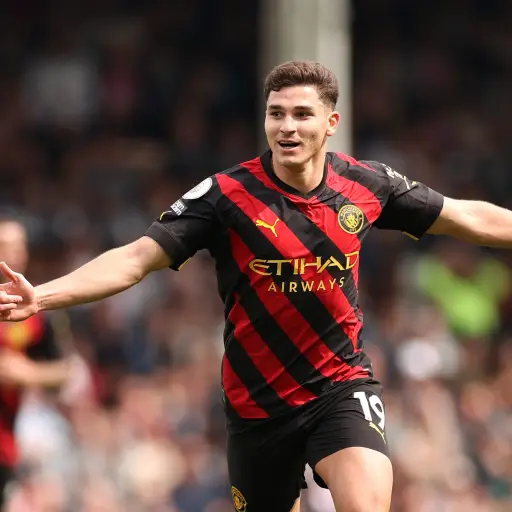 manchester-city-julian-alvarez-scaled-1.jpg ,