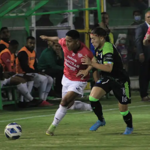 antigua-gfc-vs-mixco-torneo-apertura-2022-publinews-3-1.jpg ,