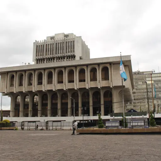 Torre-de-Tribunales-Corte-Suprema-de-Justicia-Guatemala-junio-2022-sandy-pineda-scaled-2.jpg ,