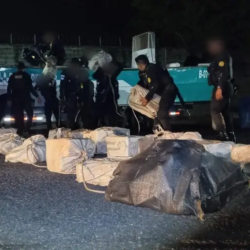 Cocaina-embarcacion-mayo-2023.jpg ,