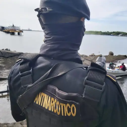 decomiso-embarcacion-pacifico-publinews7.jpeg ,