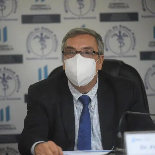 francisco-coma-ministro-de-salud-junio-2022.jpg ,