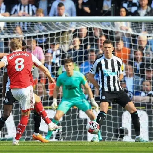 arsenal-triunfa-ante-newcastle-en-premier-league-mayo-2023.jpg ,