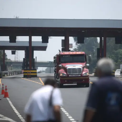 autopista-palin-escuintla-Foto-Edwin-Bercian-1.jpg ,