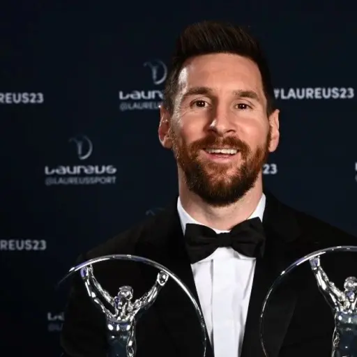 lionel-messi-gana-premio-laureus-mayo-2023.jpg ,