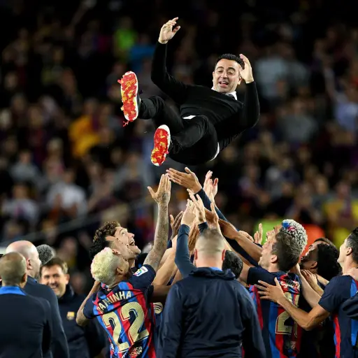 Real-Sociedad-derrota-al-FC-Barcelona-en-la-jornada-35-de-LaLiga-2023-4-scaled-1.jpg ,