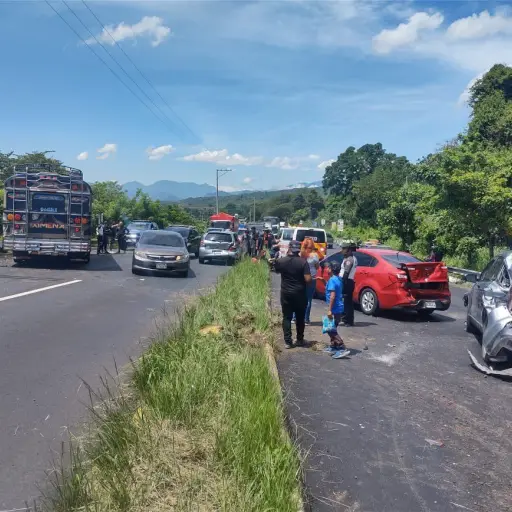 accidente-carretera-a-el-salvador.jpg ,