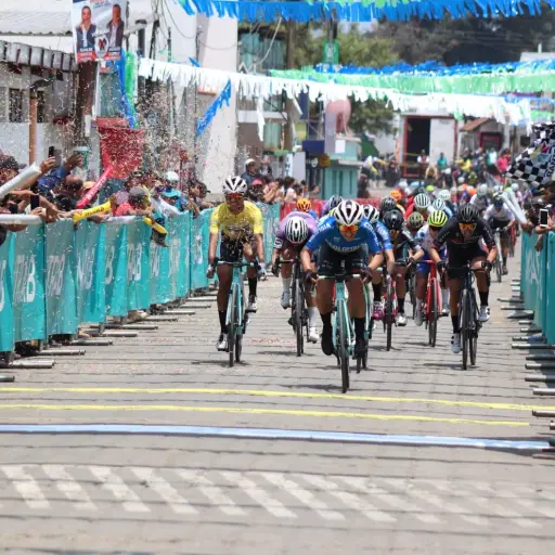 resultados-segunda-etapa-de-la-Vuelta-Femenina-2023-5.jpeg ,