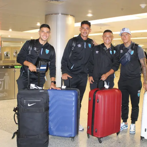 Guatemala-llega-a-Estados-Unidos-para-la-Copa-Oro-scaled-1.jpeg ,