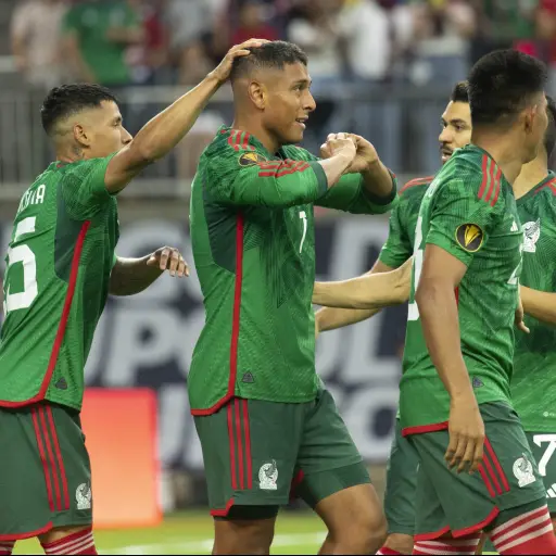 celebracion-mexico-2-scaled-1.jpg ,