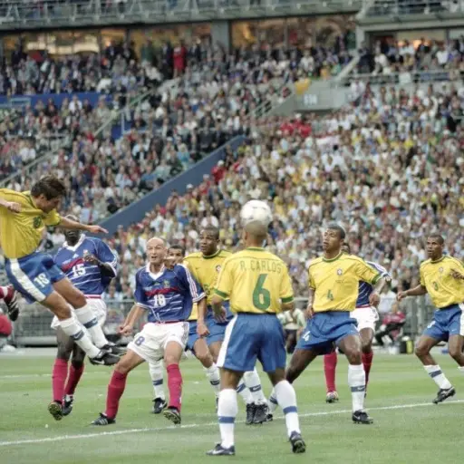 zinedine-zidane-campeon-del-mundo-1998-junio-2023-1.jpg ,