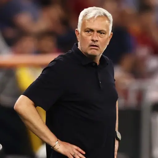 jose-mourinho-sancionado-en-italia-junio-2023.jpg ,