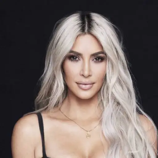 kimkardashian-911fa432c84e6a060a6318266c599898.jpg ,