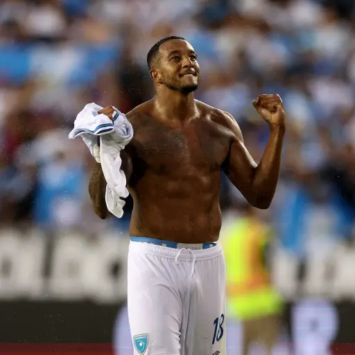 Mendez-Laing-habla-de-la-eliminacion-de-Guatemala-scaled-1.jpg ,