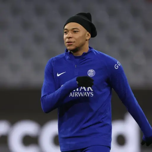 Mbappe-regresa-a-los-trabajos-del-PSG-1.jpg ,
