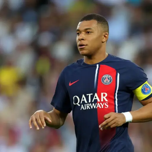 Mbappe-no-viaja-con-el-PSG-a-japon-2.jpg ,