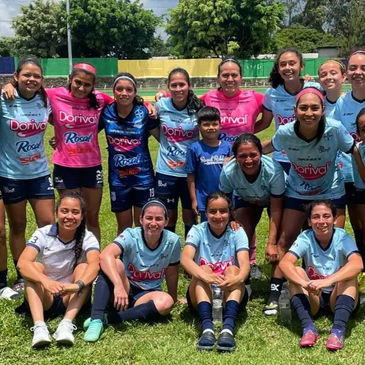 unifut-antigua-en-copa-interclubes-de-uncaf-agosto-2023.jpg ,