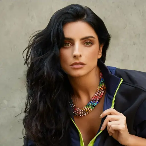 aislinn-derbez.jpg ,