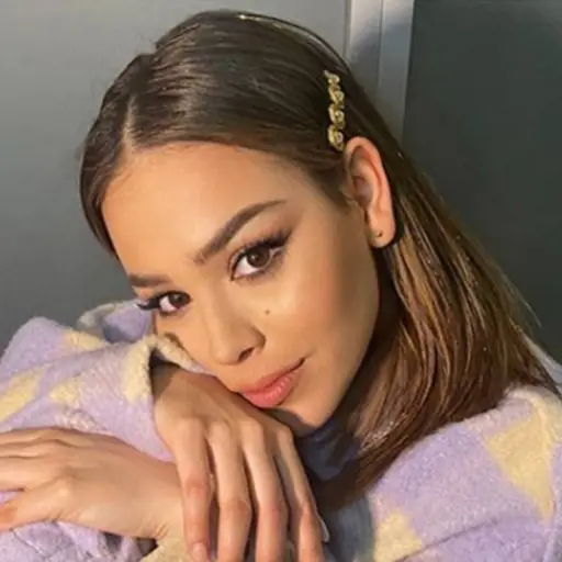 dannapaolaextrav-1f0172ba4415e40c149e24fd4f78a903.jpg ,