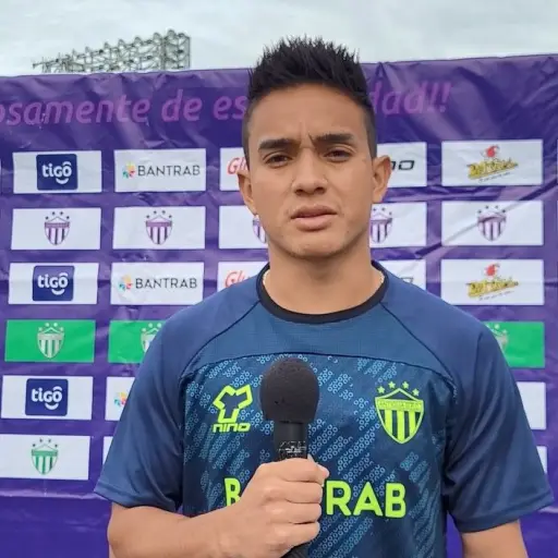 oscar-santis-antigua-apertura-2023-agosto-2023.jpg ,