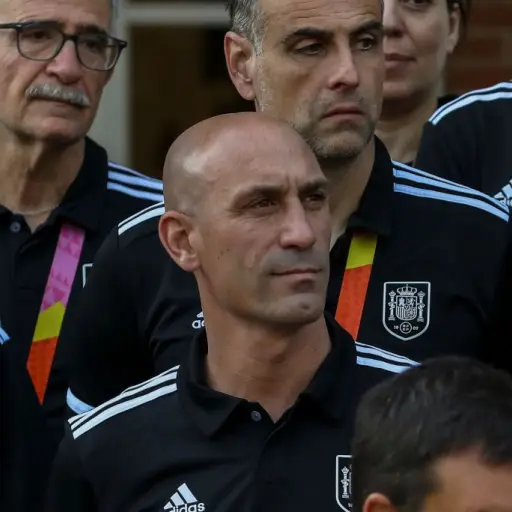 luis-rubiales-renunciara-agosto-2023-2-1.jpg ,