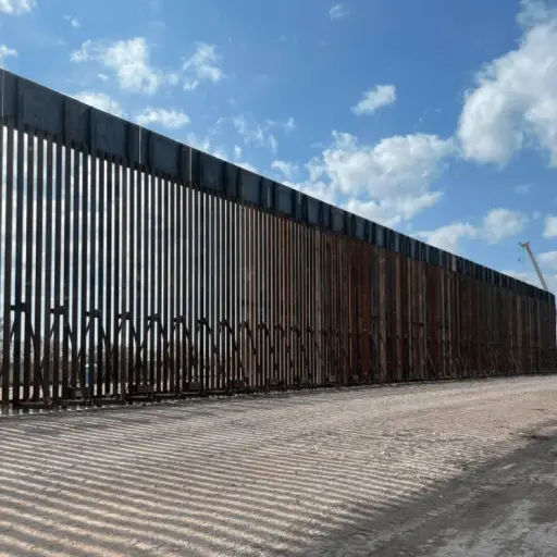 muro-texas-frontera-mexico-2.png ,