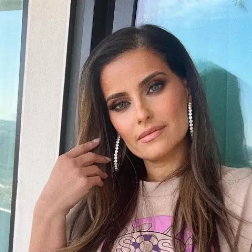 nelly-furtado-1.jpg ,