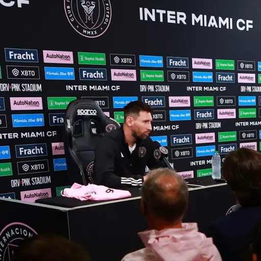 messi-habalndo-en-ignles-inteligencia-artificail-septiembre-2023.jpg ,