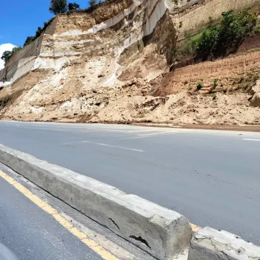 DERRUMBE-LIBRAMIENTO-PUBLINEWS.jpeg ,