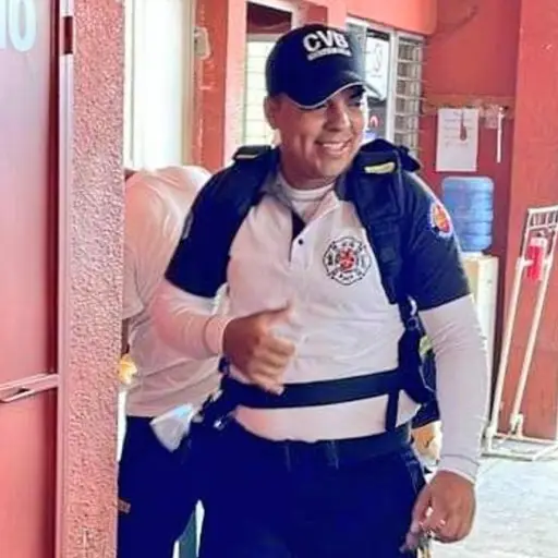 bombero-muere-accidente-ruta-al-atlantico.jpg ,