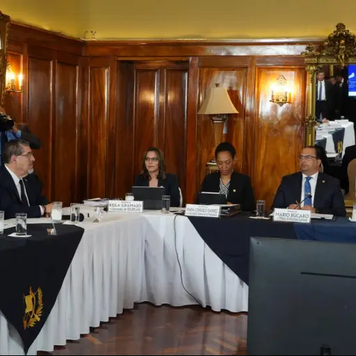 Transicion-de-Gobierno-Arevalo-Giammattei-septiembre-2023.jpeg ,