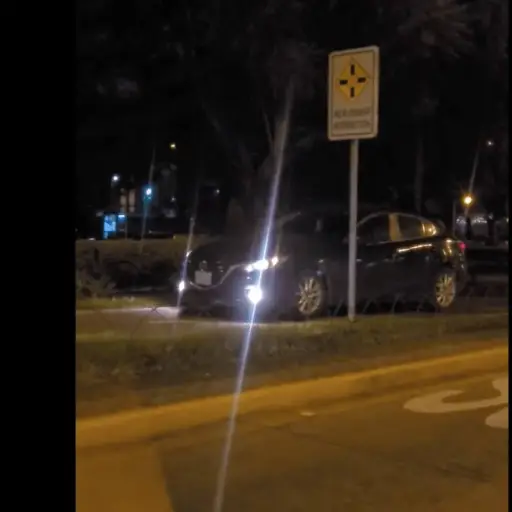 video-carro-en-ciclovia-reforma-29-septiembre-2023.png ,