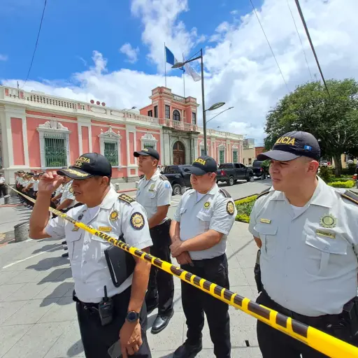 Allanamiento-TSE-29-septiembre-feci-2.jpeg ,