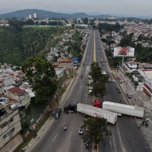 Bloqueos-Foto-Edwin-Bercian-scaled-1.jpg ,