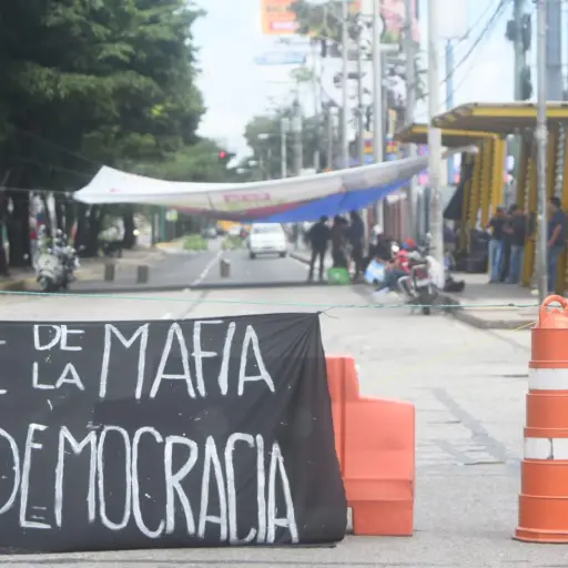 bloqueo-petapa-usac-4-1.jpg ,